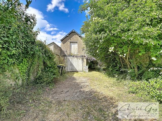 Maison vente à La Flèche, Château-du-loir