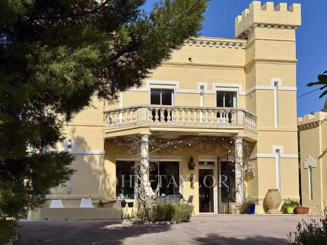 Château vente à Marseille