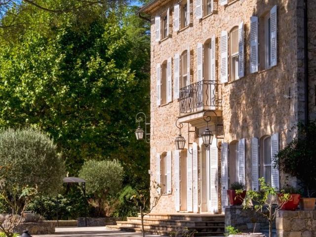 Château vente à Arrondissement de Draguignan, Montauroux