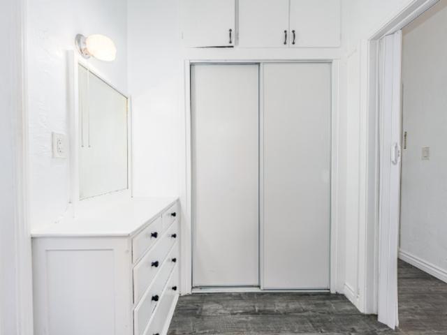 Apartment for rent in Glendale, California
