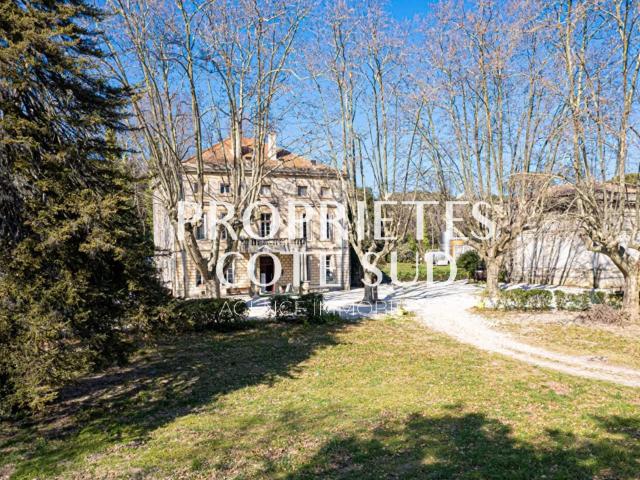 Château vente à Carpentras, Bollène
