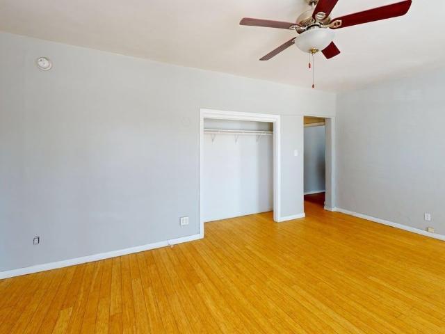 Apartment for rent in Canoga Park, California