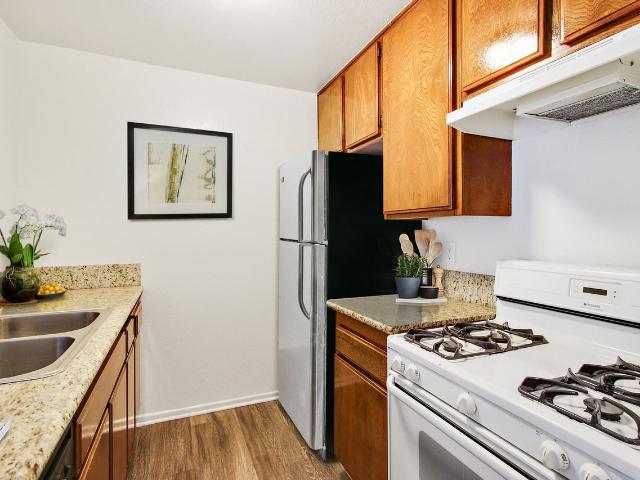 Apartment for rent in Sherman Oaks Neighborhood Council District, Canoga Park