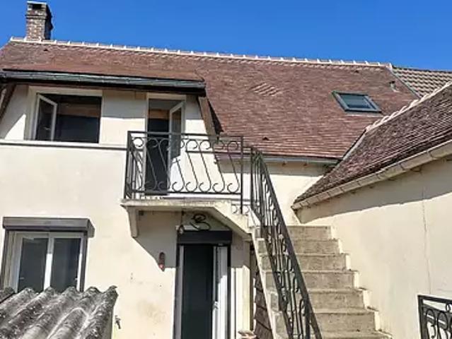 Maison vente à Montargis, Château-renard