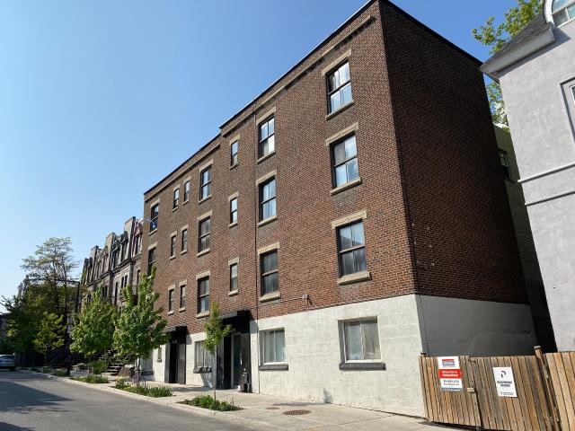 Apartment for rent in St. Leonard's, Quebec