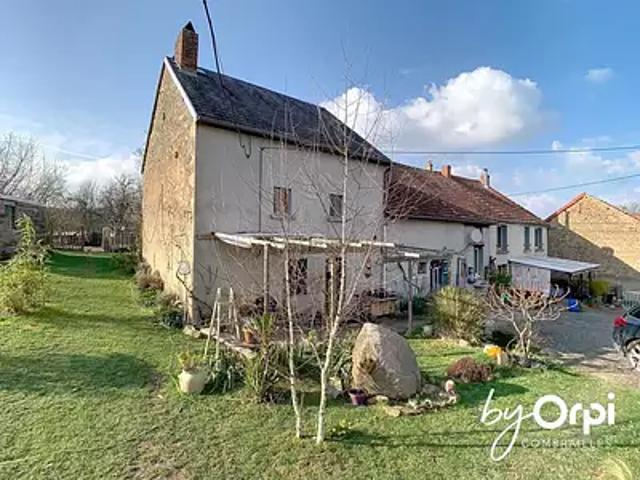 Maison vente à Riom, Château-sur-cher