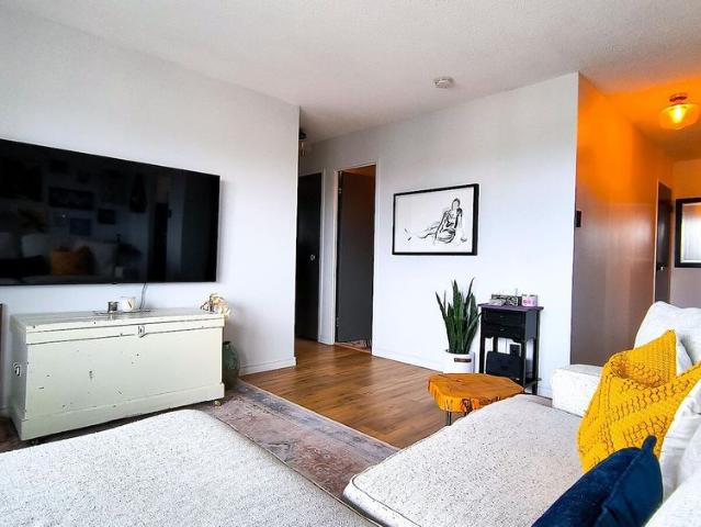 Apartment for rent in Mulhurst Bay, Ontario