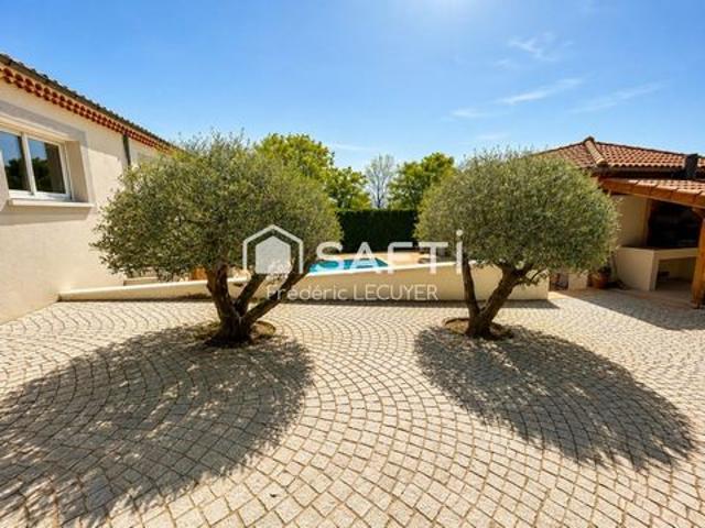 Villa vente à Clermont-Ferrand, Châteaugay