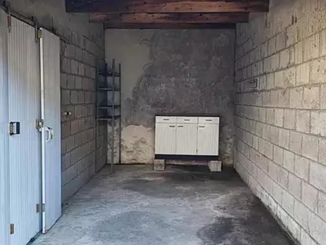 Garage location à Châteaulin, Bretagne