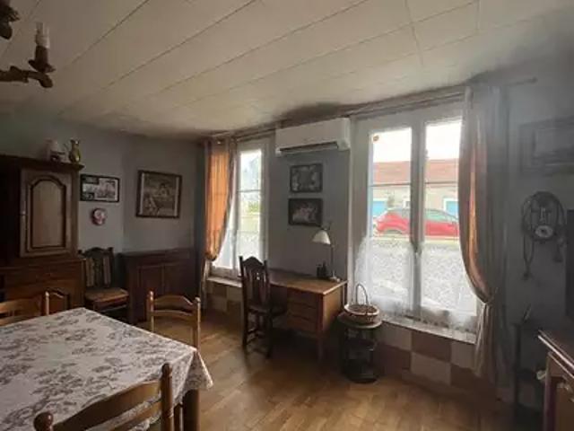 Maison vente à Saint-Amand-Montrond, Châteaumeillant