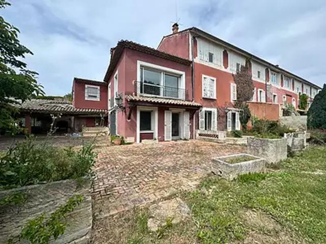 Maison vente à Avignon, Châteauneuf-de-gadagne