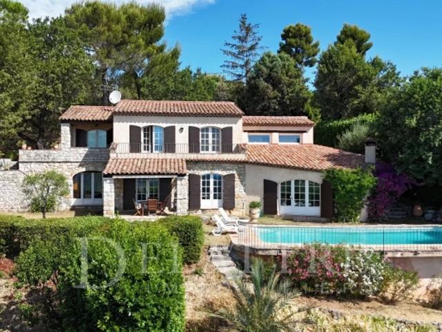 Maison vente à Châteauneuf-Grasse, Alpes-Maritimes