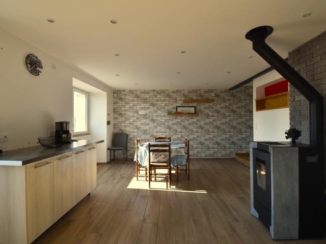 Maison vente à Châteauneuf-de-Vernoux, Ardèche