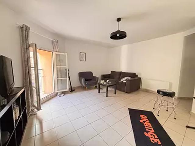 Appartement location à Carpentras, Châteauneuf-du-pape