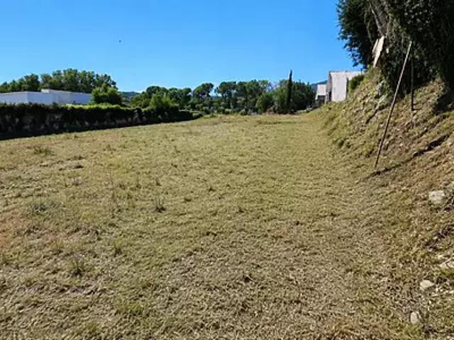 Terrain vente à Grasse, Châteauneuf-grasse