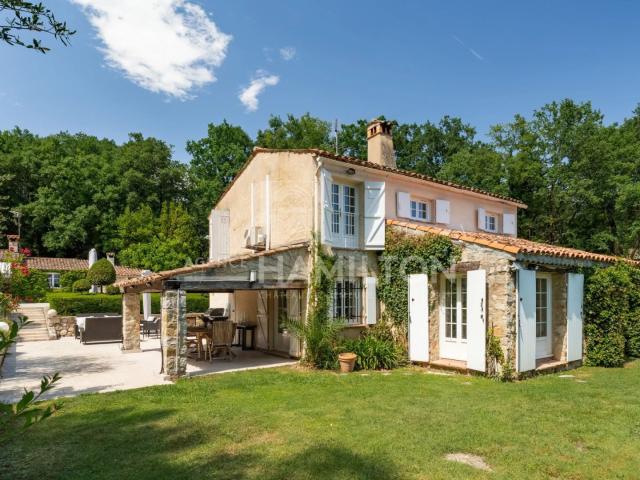 Maison vente à Grasse, Châteauneuf-grasse
