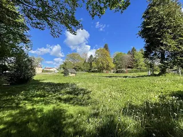 Terrain vente à Limoges, Châteauneuf-la-forêt