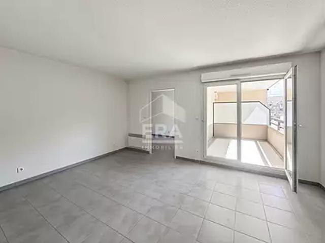 Appartement vente à Arles, La Salle Les Alpes