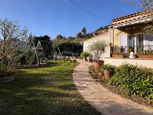 Maison vente à Arles, La Salle Les Alpes