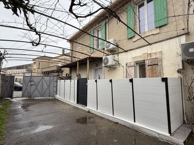 Maison vente à Arles, La Salle Les Alpes