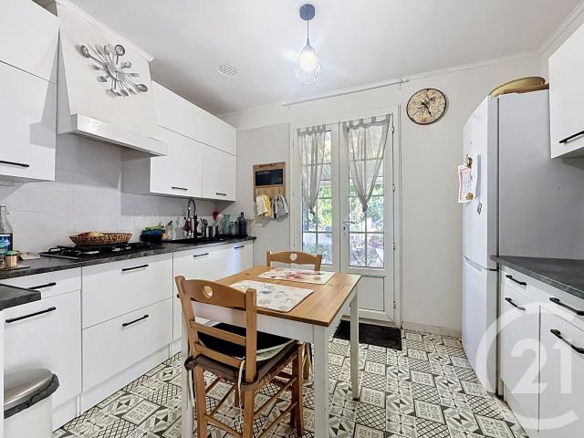 Maison vente à Arles, La Salle Les Alpes