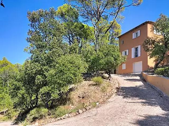Maison vente à Brignoles, Châteauvert