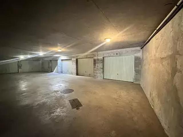 Garage vente à Riom, Châtelguyon