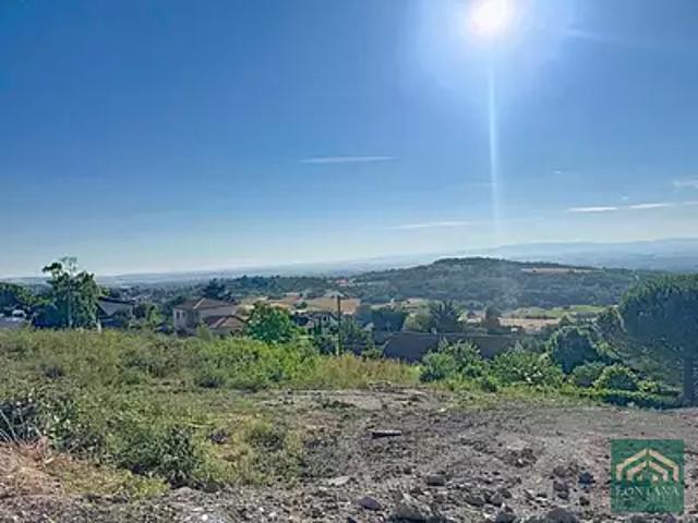 Terrain vente à Châtel-Guyon, Puy-de-Dôme