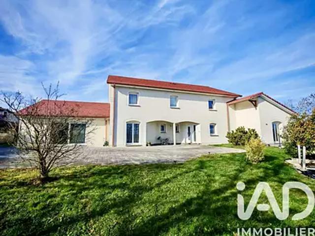 Maison vente à Neufchâteau, Châtenois