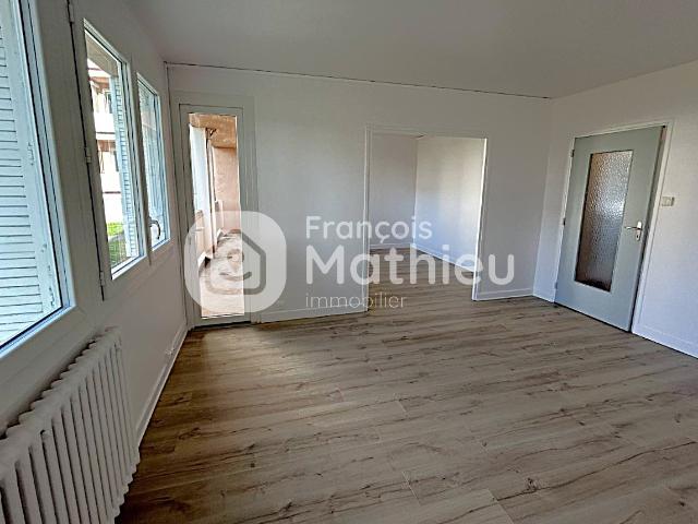 Appartement vente à Zone industrielle de la Garenne, Châtenoy-le-Royal