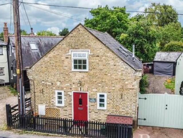 House for sale in Lyons, Greater London