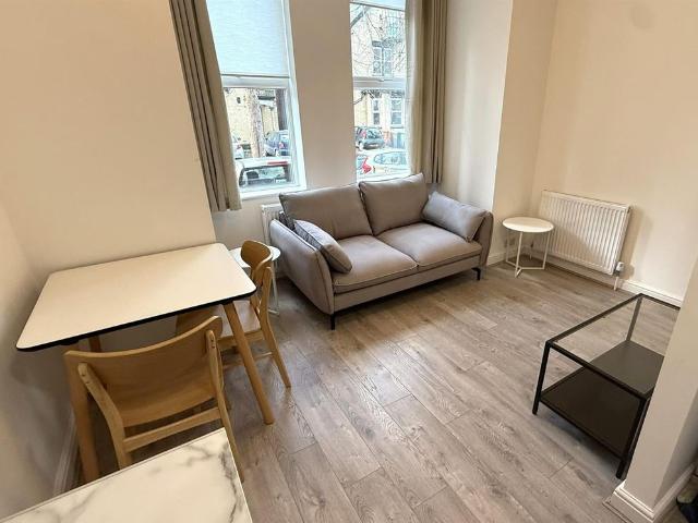 Apartment for rent in West Didsbury, Manchester