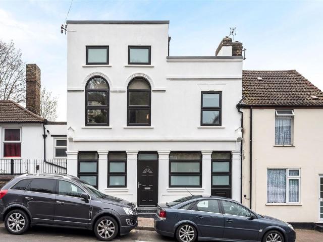 Apartment for rent in Luton, Chatham
