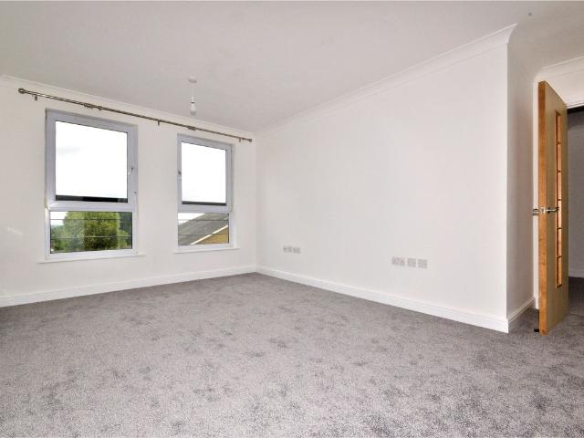House for rent in London Borough of Sutton, Greater London