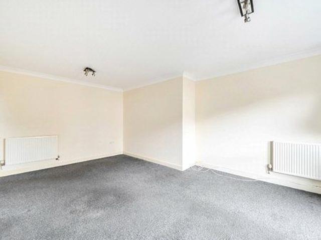 Apartment for rent in Wallington, Greater London