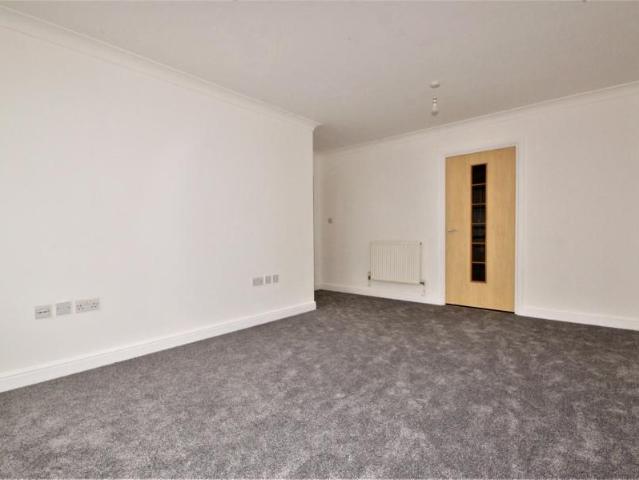 Apartment for rent in London Borough of Sutton, Greater London