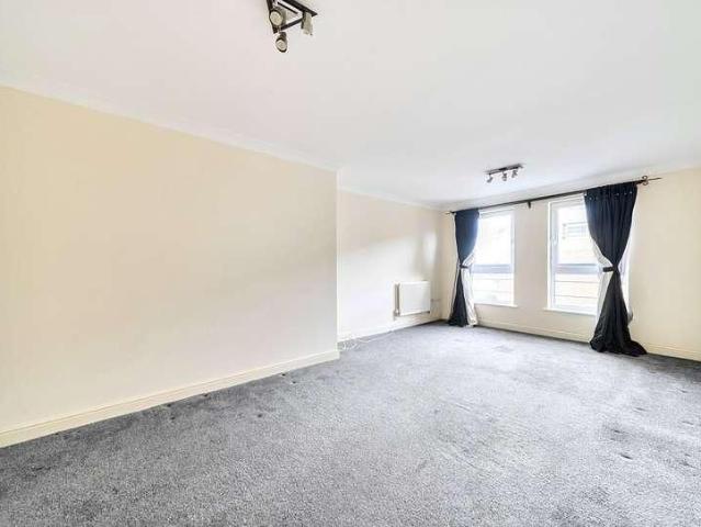 Apartment for rent in Wallington, Greater London