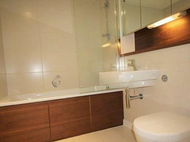 House for sale in Brompton, Gillingham