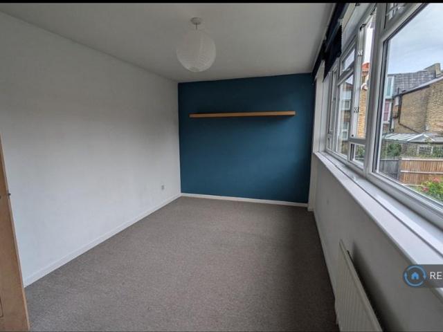 Apartment for rent in London Borough of Wandsworth, Greater London