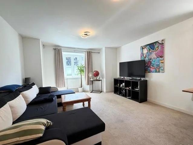 Apartment for rent in Meon Vale, Alderminster