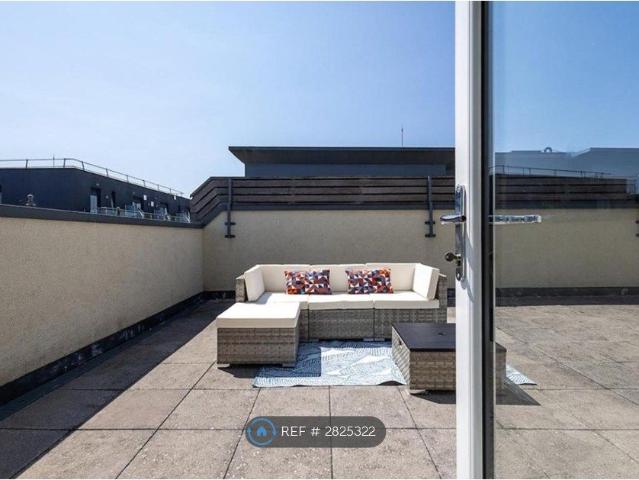 Apartment for rent in St Matthew's, Old Wharf