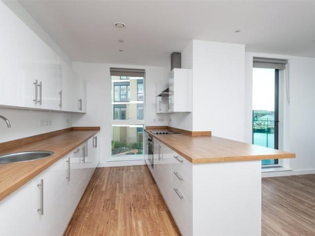 Apartment for rent in Brompton, Gillingham