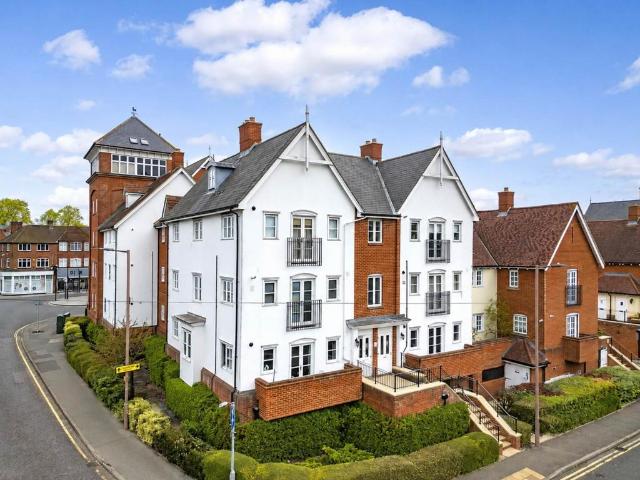 Apartment for rent in Navestock Side, Essex