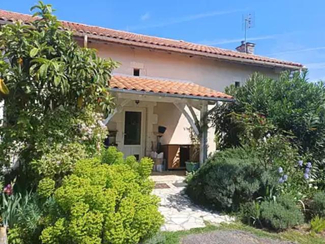 Maison vente à Angoulême, Châtignac