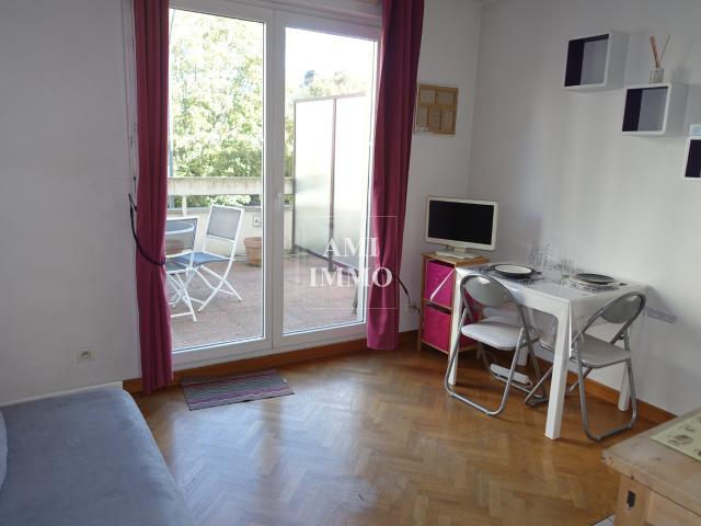 Studio location à Antony, Châtillon