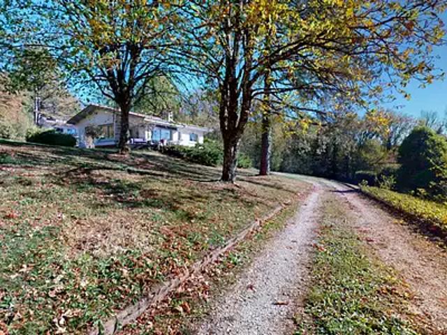 Maison vente à Cayenne, Châtillon-le-Duc
