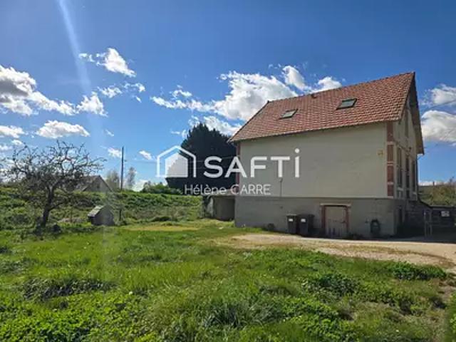 Maison vente à Le Bourg Est, Châtres-sur-Cher