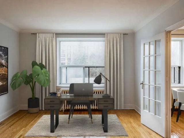 Apartment for rent in Eglinton—Lawrence, Toronto