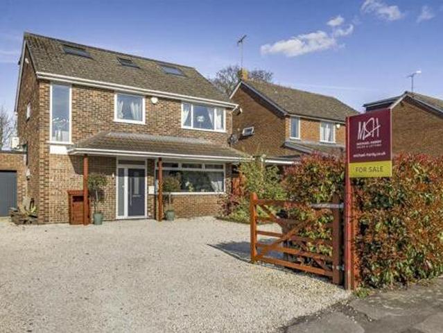 House for sale in Lyons, Greater London