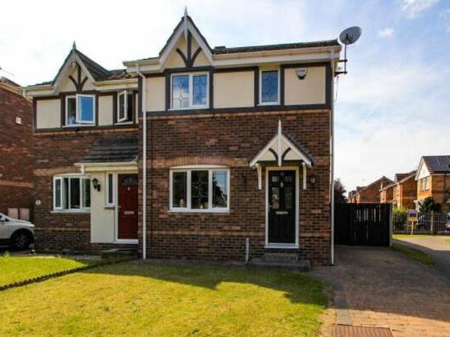 House for sale in Rossington, South Yorkshire